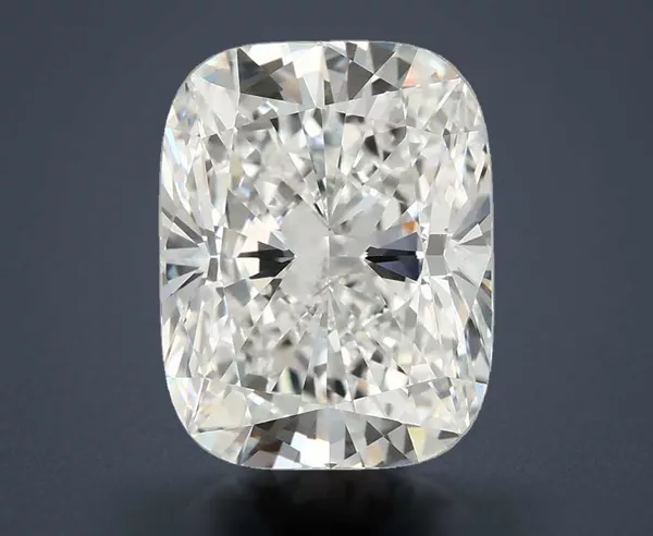 4.88 Carat · E · VVS2 Rare Carat Ideal Cut