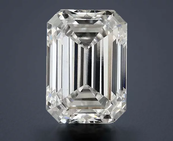 3.03 Carat · E · VS2 Rare Carat Ideal Cut