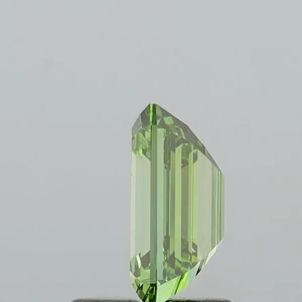 1.42 Carat · Green · Fancy Vivid · VVS2
