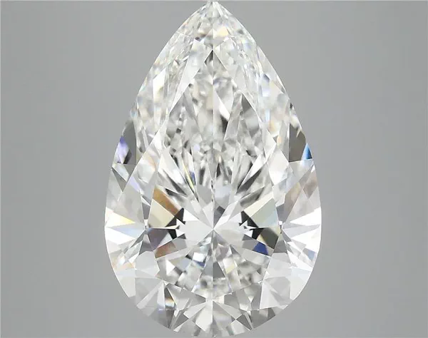 6.92 Carat · F · VVS2 Rare Carat Ideal Cut