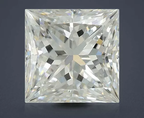 3.41 Carat · G · VS1 Rare Carat Ideal Cut