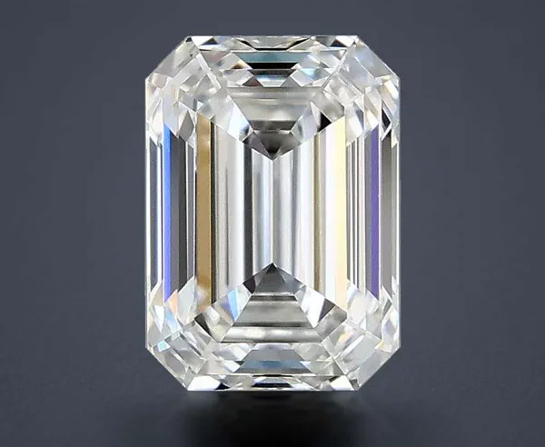 0.7 Carat · F · IF Rare Carat Ideal Cut