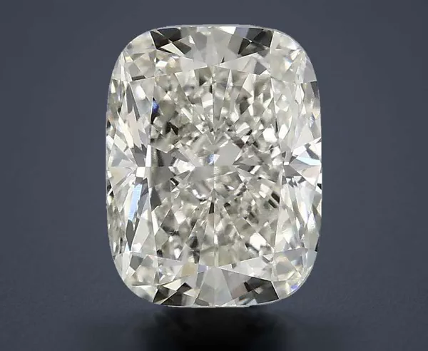 2.51 Carat · G · VS1 Rare Carat Ideal Cut