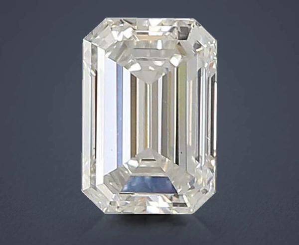 0.9 Carat · E · VS2 Rare Carat Ideal Cut