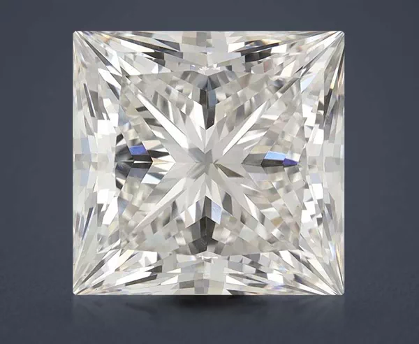 6.28 Carat · G · VS1 Rare Carat Ideal Cut