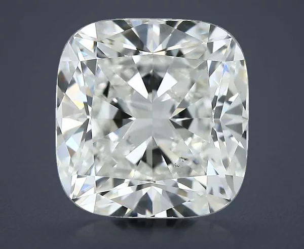 1.51 Carat · H · VS2 Rare Carat Ideal Cut