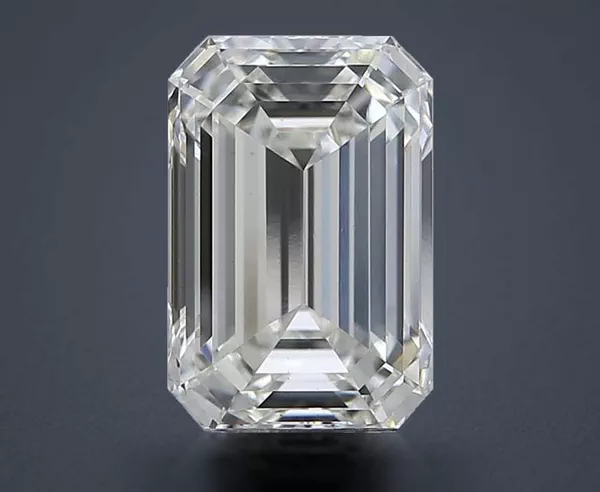 2.16 Carat · F · VS2 Rare Carat Ideal Cut