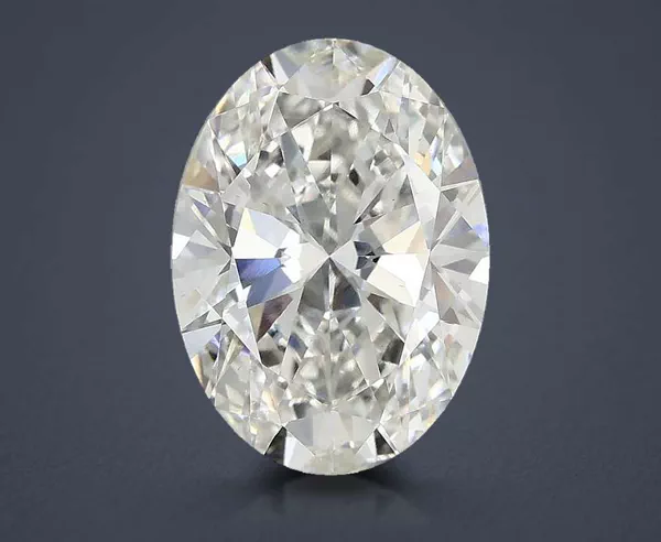 4 Carat · G · VS2 Rare Carat Ideal Cut