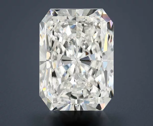 6 Carat · F · VVS2 Rare Carat Ideal Cut