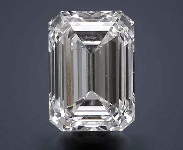 2.71 Carat · G · VS2 Rare Carat Ideal Cut