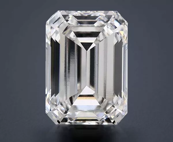 3.04 Carat · F · VS1 Rare Carat Ideal Cut