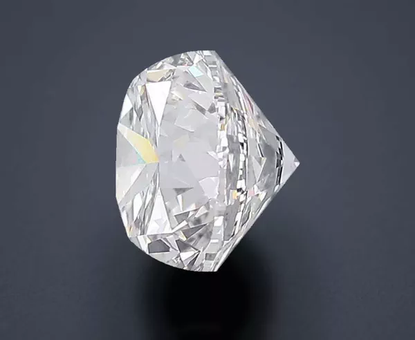 2.21 Carat · D · VVS2 Rare Carat Ideal Cut