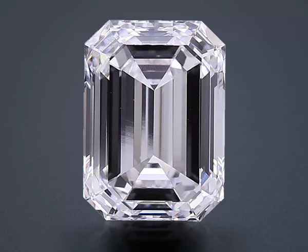 4.44 Carat · E · VVS1 Rare Carat Ideal Cut