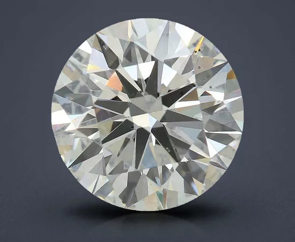 4.44 Carat · E · VS2 Rare Carat Ideal Cut