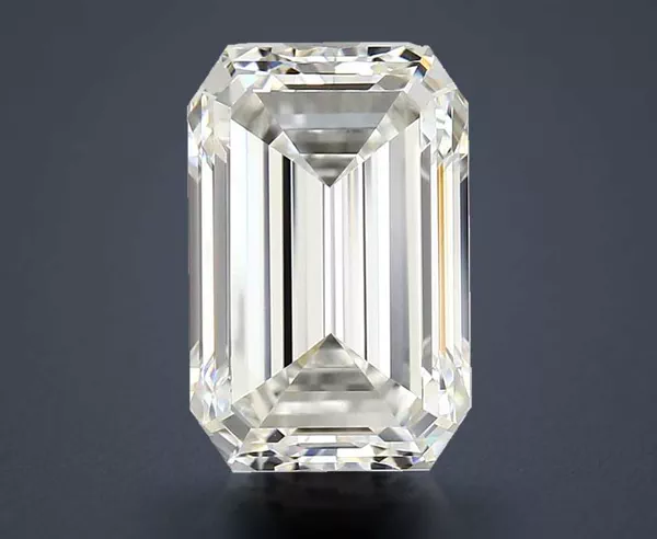 2.62 Carat · G · IF Rare Carat Ideal Cut