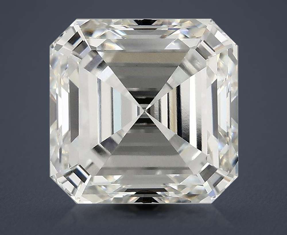 3.93 Carat · F · VVS2 excellent Cut