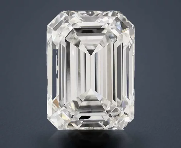 2.59 Carat · G · VVS2 Rare Carat Ideal Cut