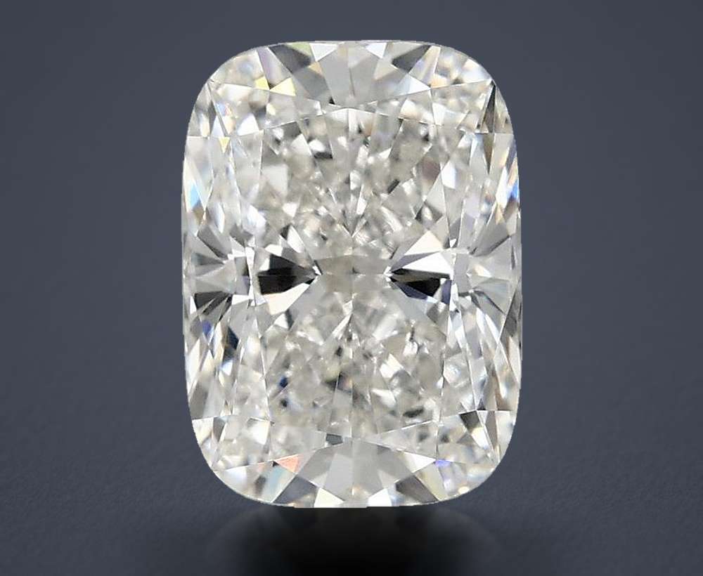 2.33 Carat · F · VVS2 Rare Carat Ideal Cut