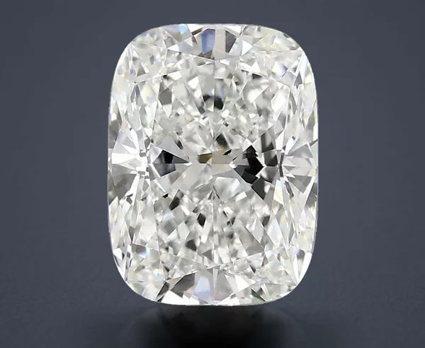2.59 Carat · E · SI1 Rare Carat Ideal Cut
