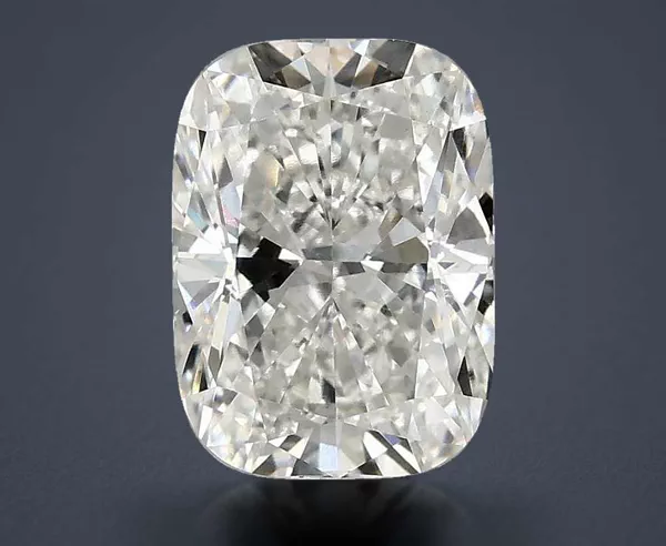 2.59 Carat · F · VS1 Rare Carat Ideal Cut