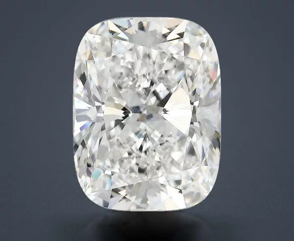 6.07 Carat · E · VS1 Rare Carat Ideal Cut