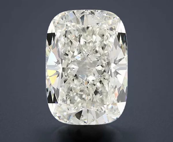 3.01 Carat · G · VVS2 Rare Carat Ideal Cut