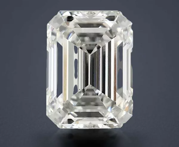 3.2 Carat · G · VS1 Rare Carat Ideal Cut