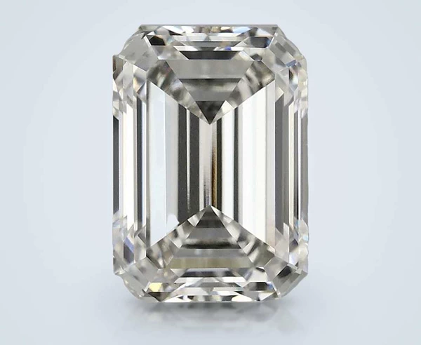 4.9 Carat · G · VS1 Rare Carat Ideal Cut