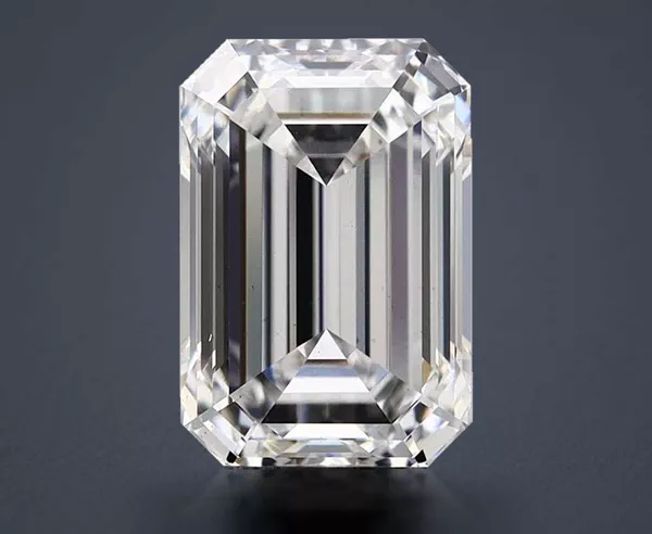4.05 Carat · E · VS2 Rare Carat Ideal Cut