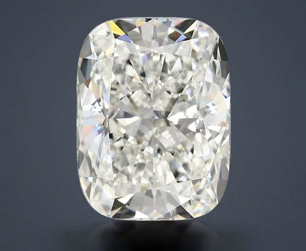 4.89 Carat · F · VVS2 Rare Carat Ideal Cut