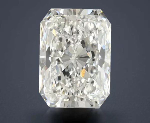 4.89 Carat · F · VS2 Rare Carat Ideal Cut