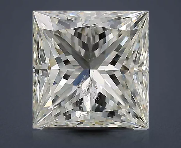 2.51 Carat · J · SI2 excellent Cut