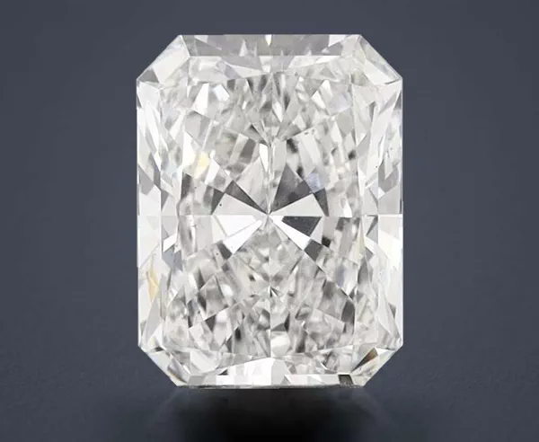 2.2 Carat · F · VS2 Rare Carat Ideal Cut