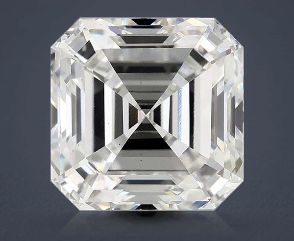 5.03 Carat · F · VS2 Rare Carat Ideal Cut