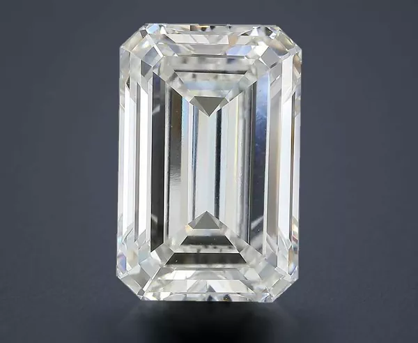 15.1 Carat · G · VVS2 Rare Carat Ideal Cut