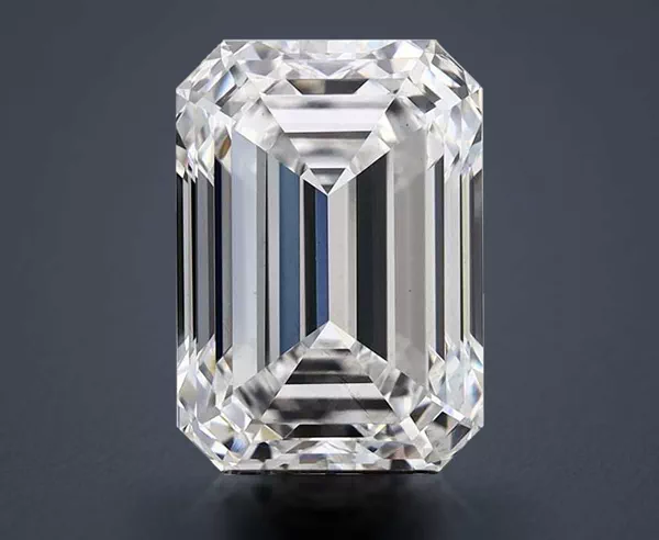 4.57 Carat · D · VS2 Rare Carat Ideal Cut