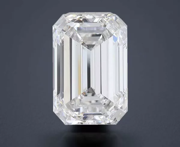 2.59 Carat · E · VS1 Rare Carat Ideal Cut