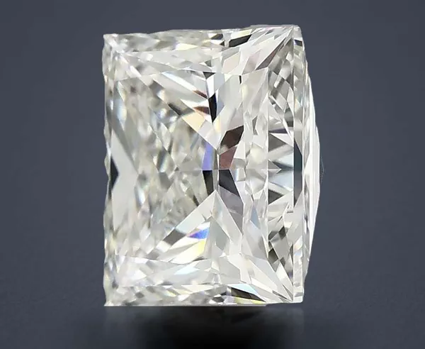 2.57 Carat · F · VS2 Rare Carat Ideal Cut