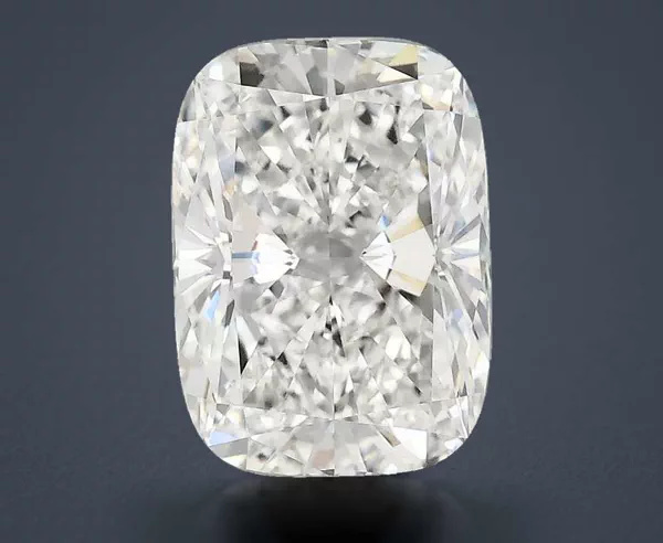 2.95 Carat · E · VVS2 Rare Carat Ideal Cut