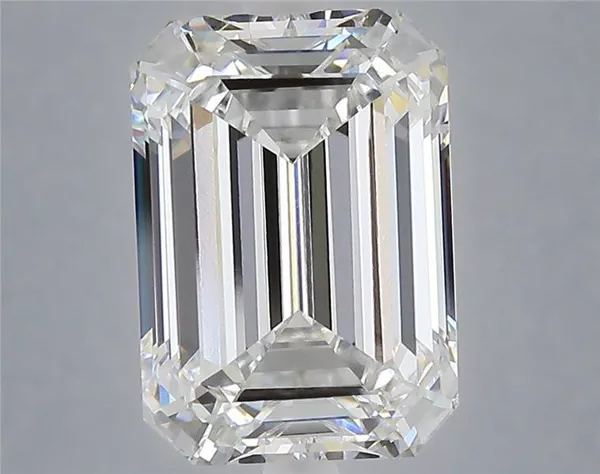 5.28 Carat · E · VVS2 Rare Carat Ideal Cut