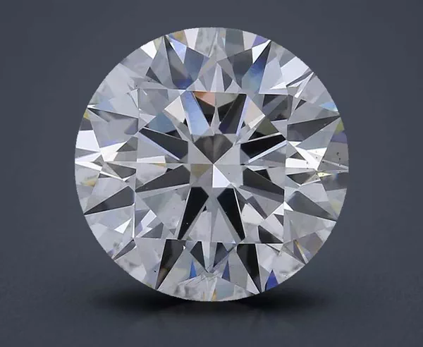 3.55 Carat · H · VS2 Rare Carat Ideal Cut