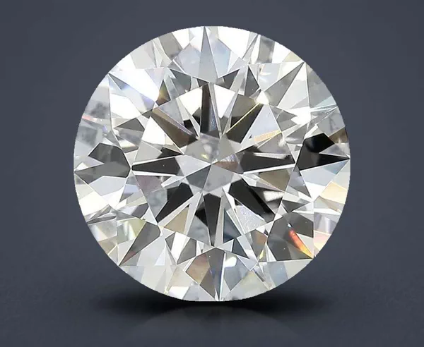 4.91 Carat · E · VVS2 Rare Carat Ideal Cut