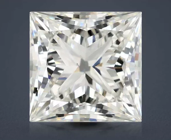3.04 Carat · G · VS1 Rare Carat Ideal Cut