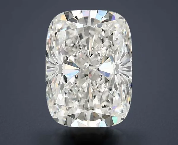 2.1 Carat · F · VVS2 Rare Carat Ideal Cut