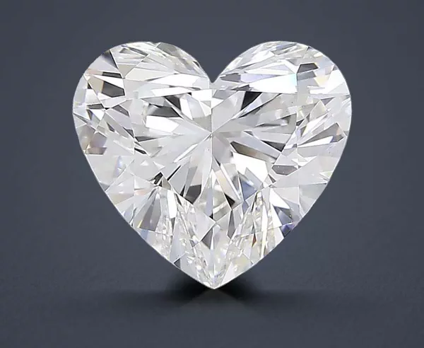 7.02 Carat · G · VS1 Rare Carat Ideal Cut