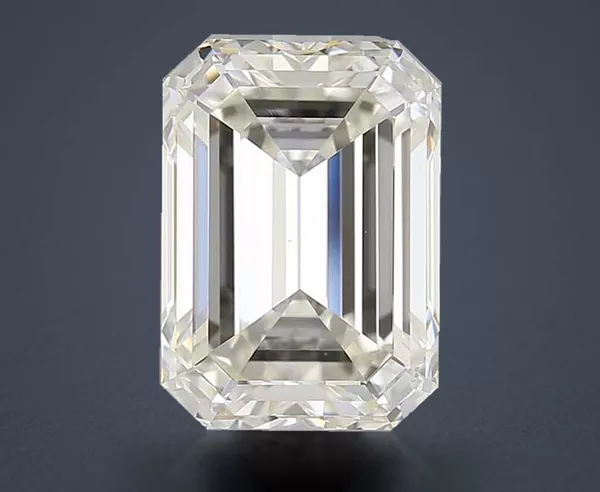 2.5 Carat · J · VS1 Rare Carat Ideal Cut
