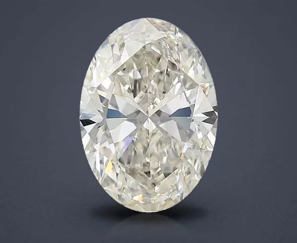 4.28 Carat · H · VVS2 Rare Carat Ideal Cut