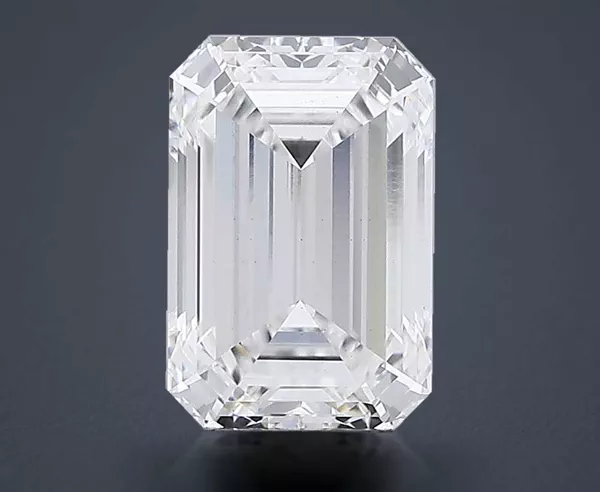 2.07 Carat · E · VS2 Rare Carat Ideal Cut