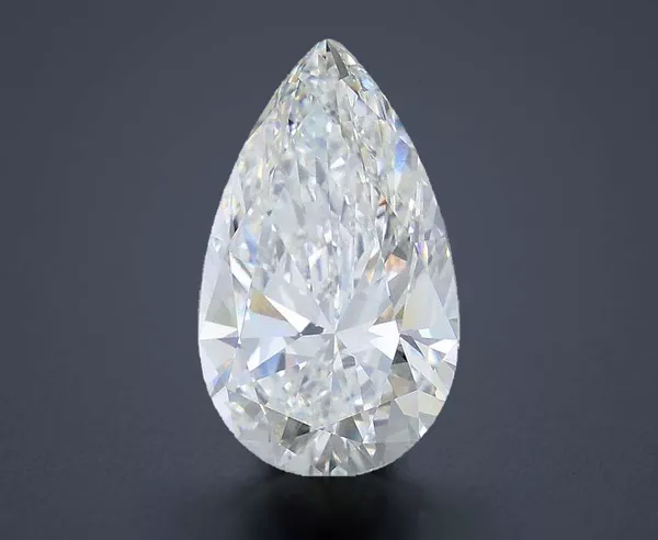 7.01 Carat · G · VS1 Rare Carat Ideal Cut
