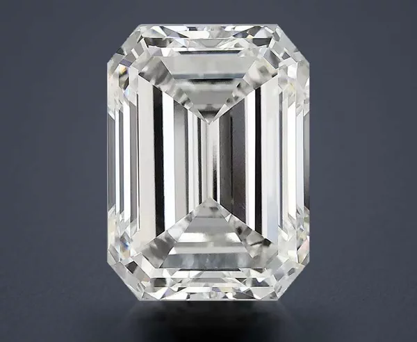 4 Carat · F · VVS1 Rare Carat Ideal Cut